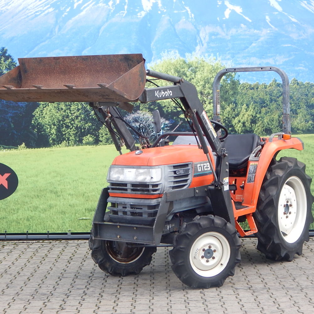 Kubota, model GT23, nr. ramy: 11712 4WD+TUR