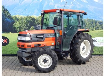 Kubota, model GL321, nr. ramy: 55189 4WD+KAB AC