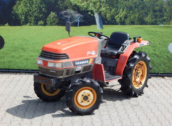 Yanmar, model F-6D, nr. ramy: 010831 4WD